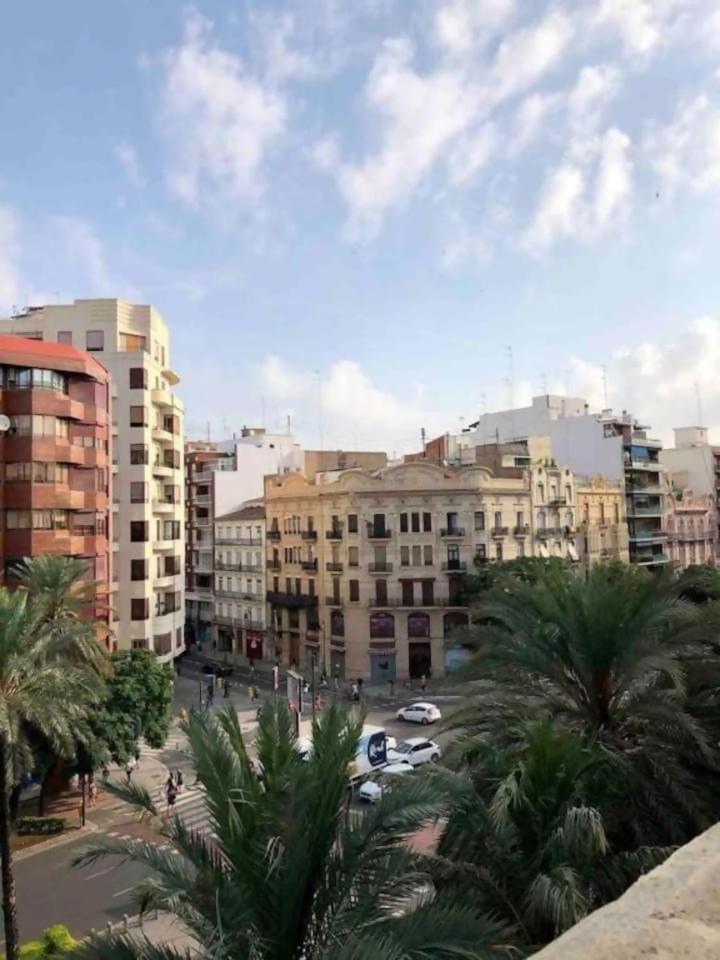 Precioso Atico En Pleno Centro De Valencia Apartment Luaran gambar